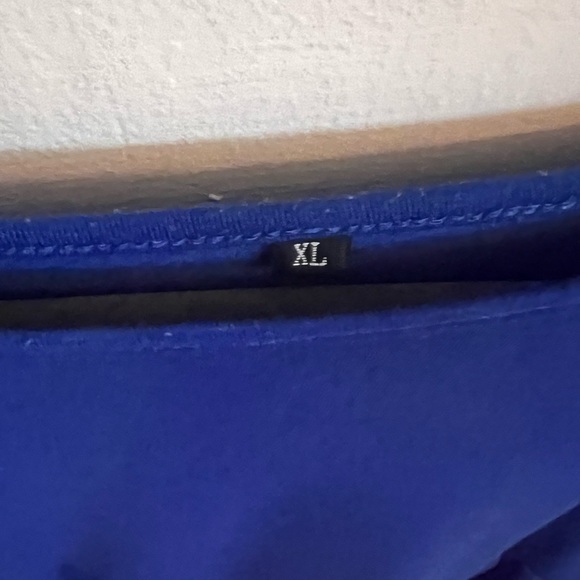 Women’s boutique royal blue baby doll style casual top - Picture 3 of 3